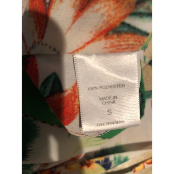 SOHO - WOMENS FLORAL LIGHT WEIGHT ADJUSTABLE BACK STRING HOLTER TOP SIZE SMALL - Picture 4 of 6